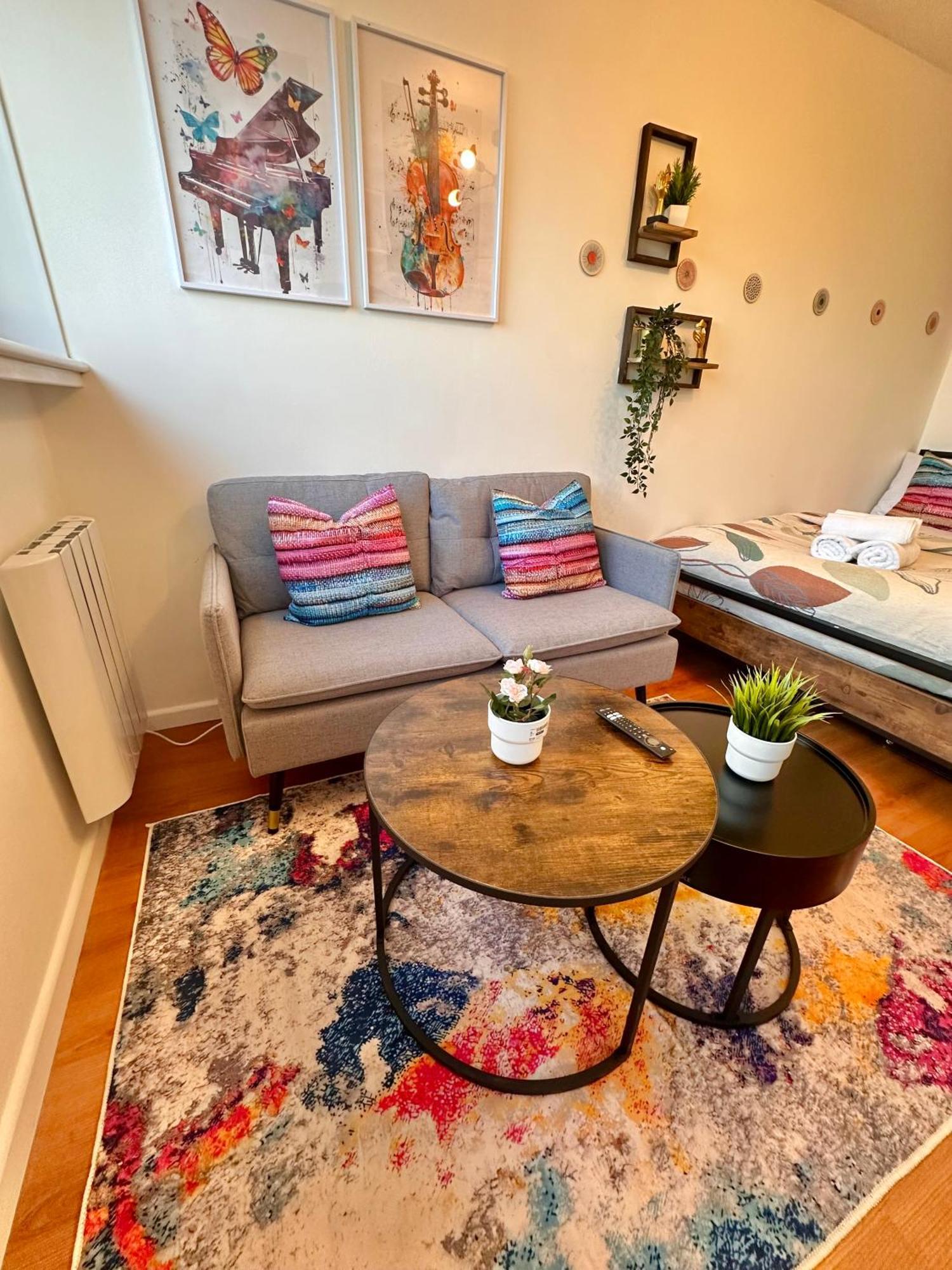 B - Newley Renovated Private Self-Contained Room In A Shared Apartment In Birmingham City Centre Eksteriør billede