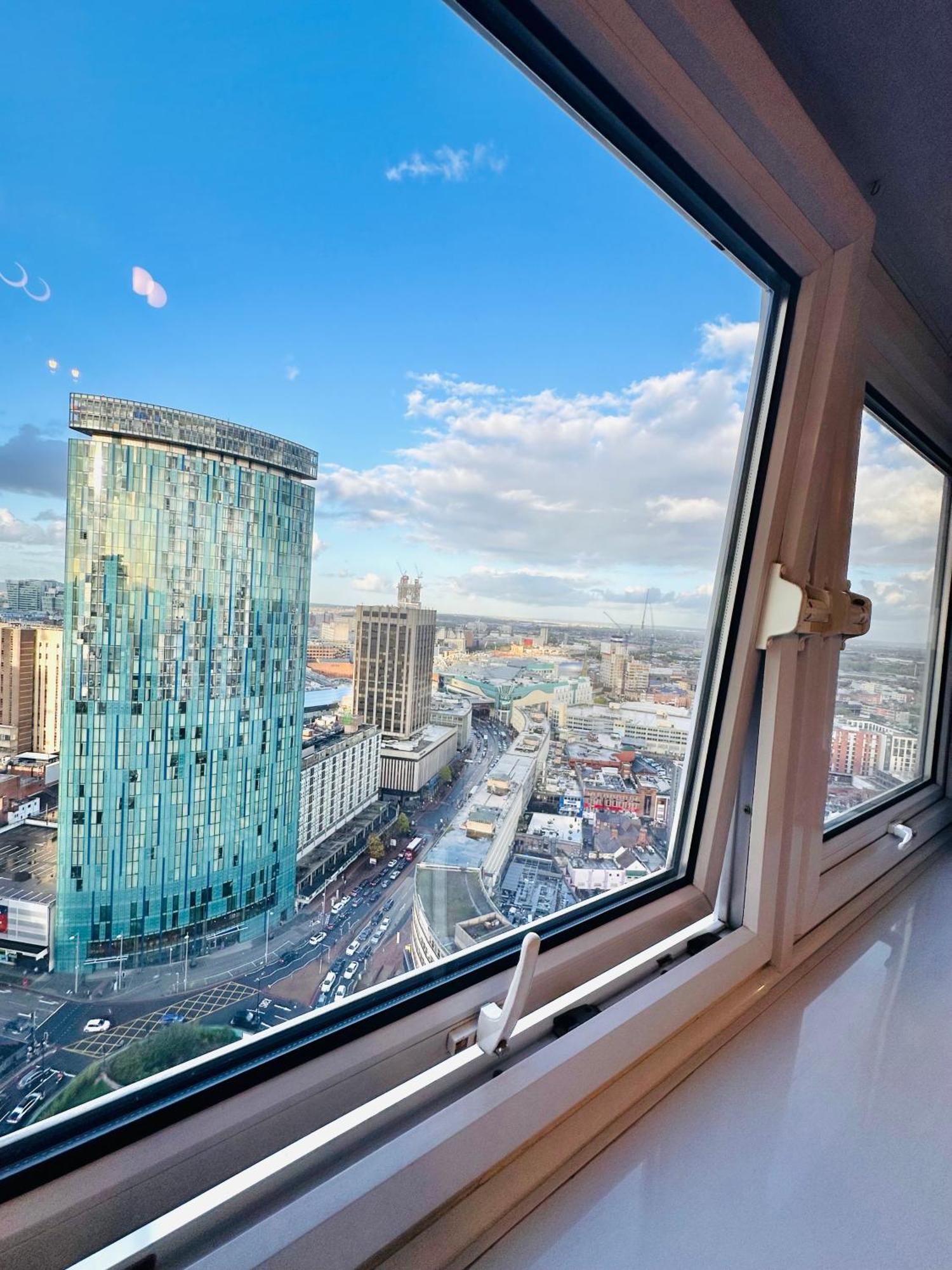 B - Newley Renovated Private Self-Contained Room In A Shared Apartment In Birmingham City Centre Eksteriør billede